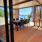 Beachfront Bliss - Vortex2vb *