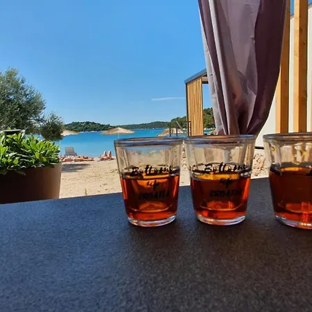 Beachfront Bliss - Vortex2vb