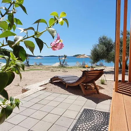 Beachfront Bliss - Vortex2vb