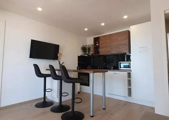 Beachfront Bliss - Vortex2vb *