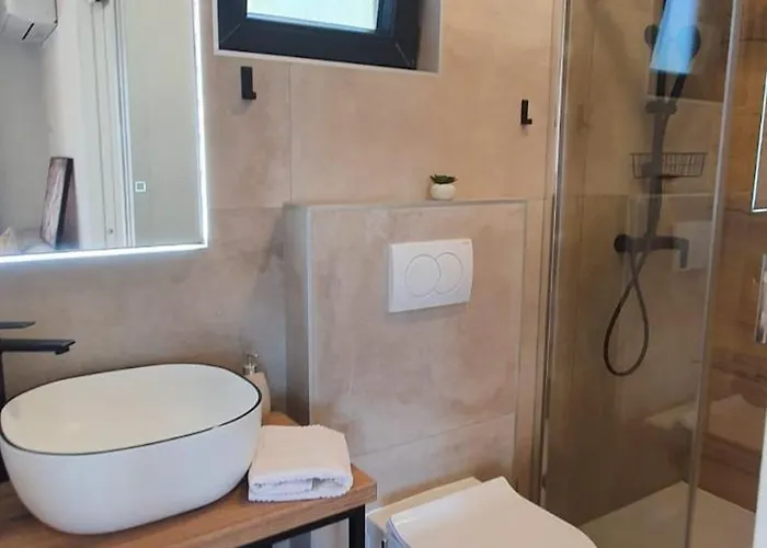 Park za odmor Beachfront Bliss - Vortex2vb Tisno