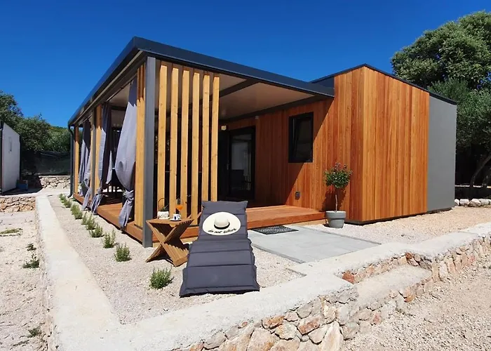 Park za odmor Beachfront Bliss - Vortex2vb Tisno