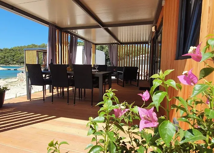 Beachfront Bliss - Vortex2vb *