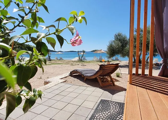 Beachfront Bliss - Vortex2vb